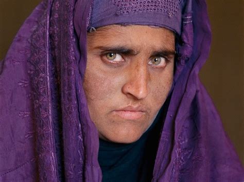 National Geographics Green Eyed Afghan Girl Finds Safe Haven In