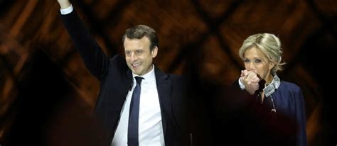 Elle enseignait à amiens tandis que le jeune homme terminait ses études à paris. Les images émouvantes du mariage d'Emmanuel et Brigitte ...