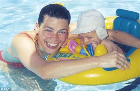 Nancy Kerrigan Breaks Down Talking About Six Miscarriages Daily Mail Online