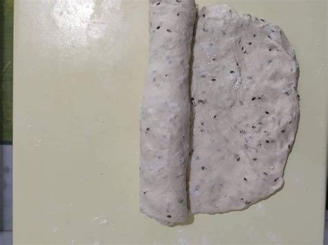 *per la versione velocissima delle tigelle con lievito istantaneo, sostituite al lievito madre 1/2 bustina di lievito istantaneo per torte salate ed aggiungete all'impasto 75 grammi di farina integrale e 25 grammi di acqua. PANE CON LIEVITO ISTANTANEO ai cereali veloce senza ...