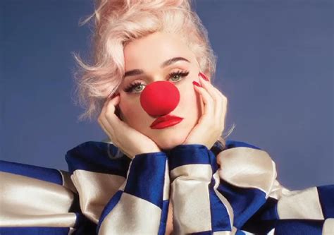 Smile is the sixth studio album by american singer/songwriter katy perry. Katy Perry | Álbum Smile tem lançamento adiado