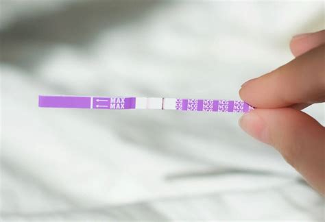 Some women never get two solid lines on their pregnancy tests, yet are pregnant. Pregnancy Tests at Home: How It works and What are the ...