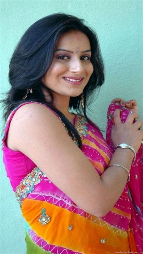 kannada actress pooja gandhi hot in pink orange saree iphone desktop background