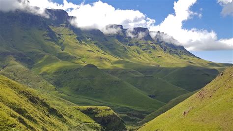 The Picturesque Drakensberg Mountain Range Britannica