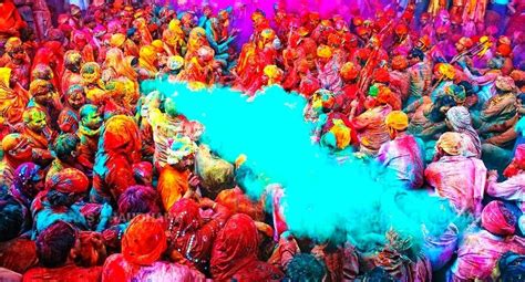 Celebrate The Festival Of Colors Holi Festival Tour India 2016 Blog Compass India Holidays