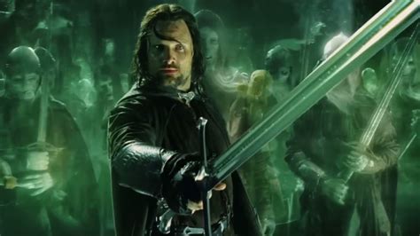 Amazons Lord Of The Rings Writers Are Reportedly Working In A Locked