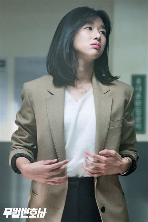 Lawless Lawyer Photo Gallery Drama 2018 무법 변호사 Seo Ye Ji Korean Girl Fashion Lawyer Outfit