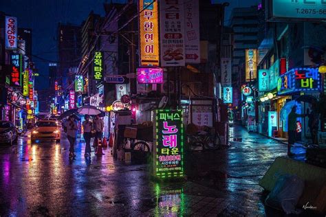 Neon Lights In Yeongdeungpo Seoul South Korea Rain Photography