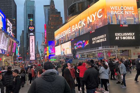 Times Square The ‘crossroads Of The World Shows Signs Of Rebound