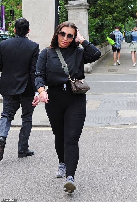 Lauren Goodger Showcases Her Famously Peachy Derriere In Leggings As She Visits Friends In