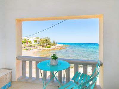 Von hier aus bietet sich ihnen ein atemberaubender blick über das meer bis. FISHERHOUSE :) Schönes Fischerhaus direkt am Meer in Cala ...