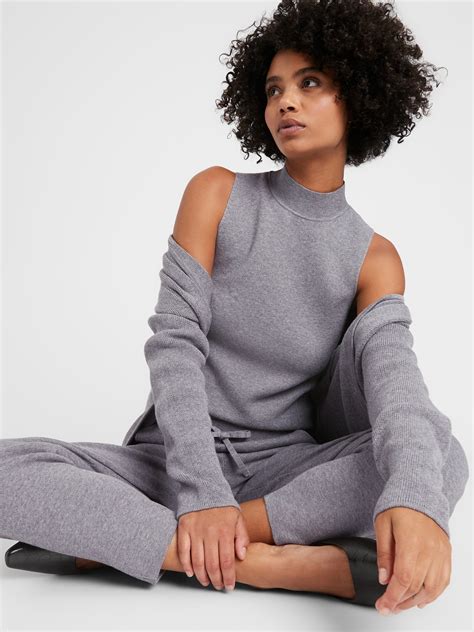 5 points for every $1 spent on gap inc. Sweater Jogger | Banana Republic