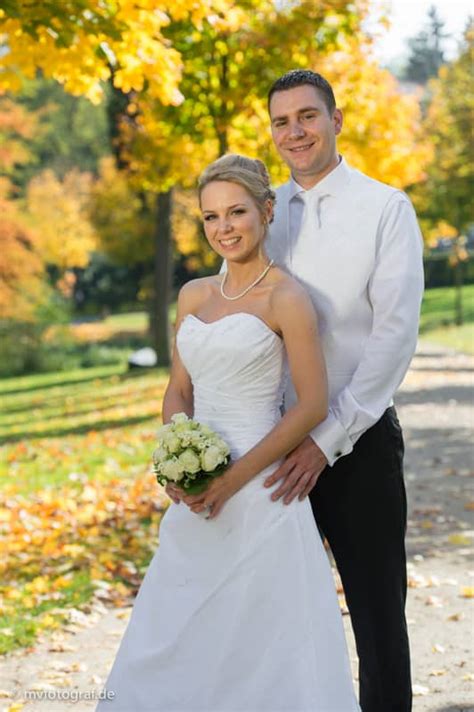 Hochzeitsfotos Kronberg Im Herbst Zeitlos Und Elegant
