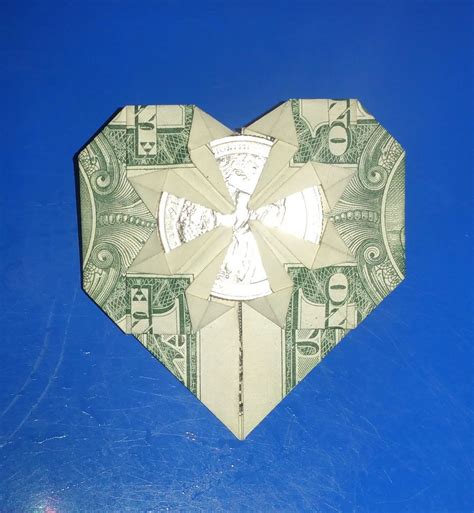 Here Are Change Of Heart Dollar Origami Make An Origami