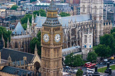 Top 5 Historic Buildings In London