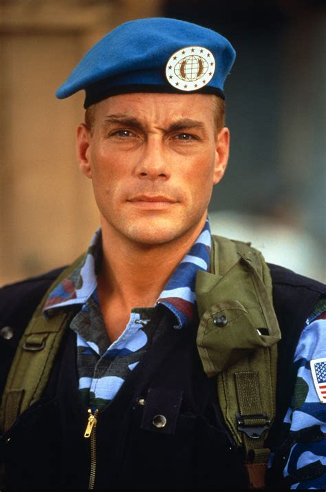 He was eventually replaced by kevin peter hall. Poze Jean-Claude Van Damme - Actor - Poza 16 din 108 ...