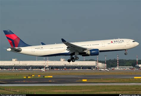 N806nw Delta Air Lines Airbus A330 323 Photo By Giorgio Parolini Id