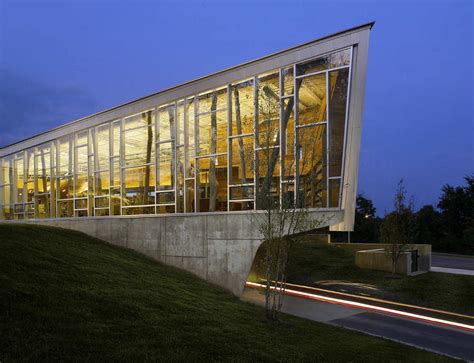 Ann Arbor District Library Inform Studio