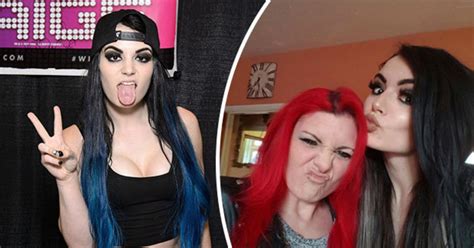Wwe Diva Paiges Mum Responds After Sex Tape Appears Online Daily Star
