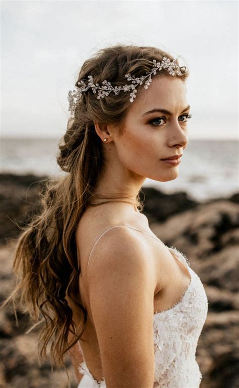 Https://tommynaija.com/hairstyle/beach Wedding Hairstyle With Headband