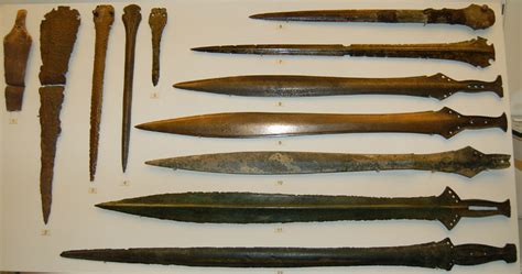 Objects And Weapons From Alstatt Bronze Age Ubicaciondepersonascdmx