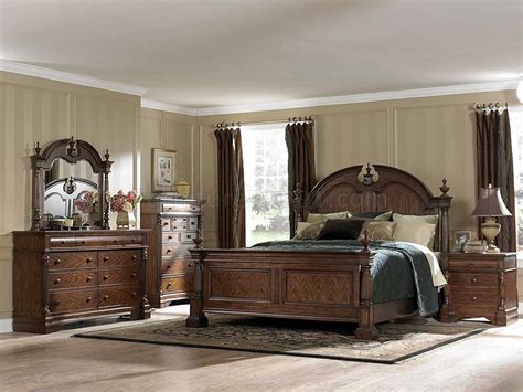 mahogany finish traditional bedroom woptional case goods