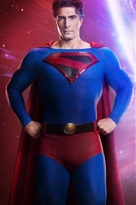 Brandon Routh Suits Up As Kingdom Come Superman In Official Image Heroic Hollywood