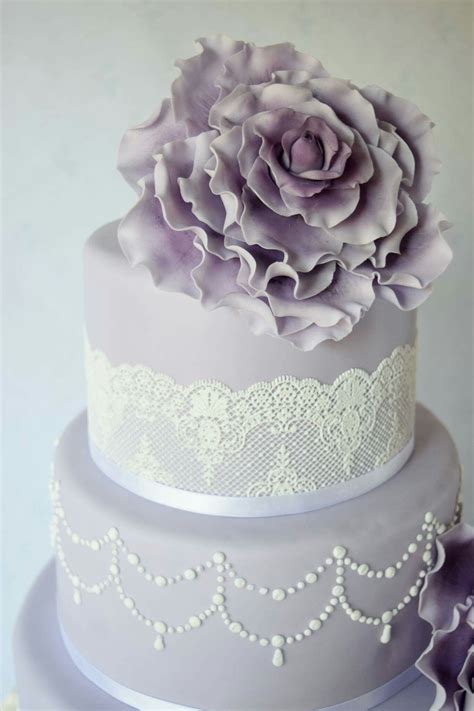 Seriously My Friend Over At The Cake Flower Makes The Most Beautiful