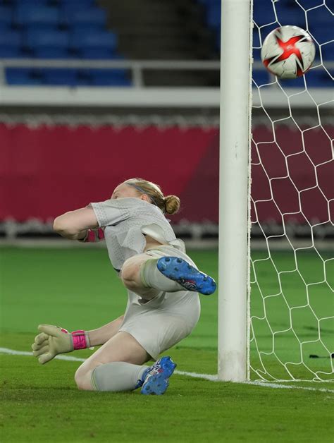 Olympics Womens Soccer See Canada Winning Penalty Kick Vs Sweden
