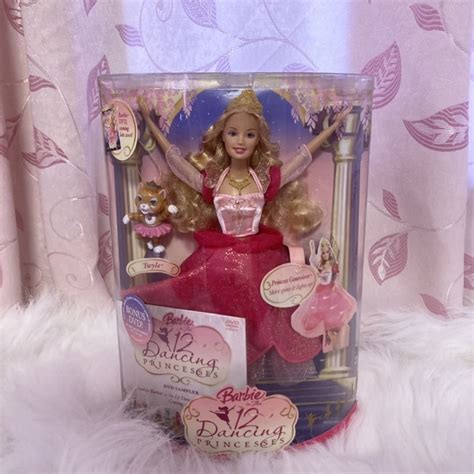 พร้อมส่ง Barbie In The 12 Dancing Princess Genevieve Doll With Dvd