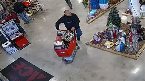 Man Steals Chainsaw 17 Other Items From Hardware Store