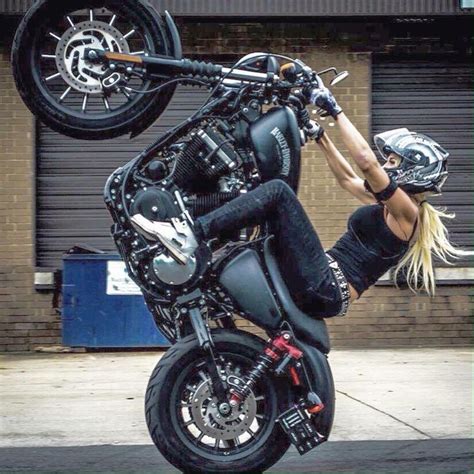Girl Doing A Sporty Wheelie Bikes Girls Harley Davidson Bikes