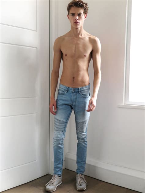 Shirtless Skinny Guys 🔥pin On Photography Ideas