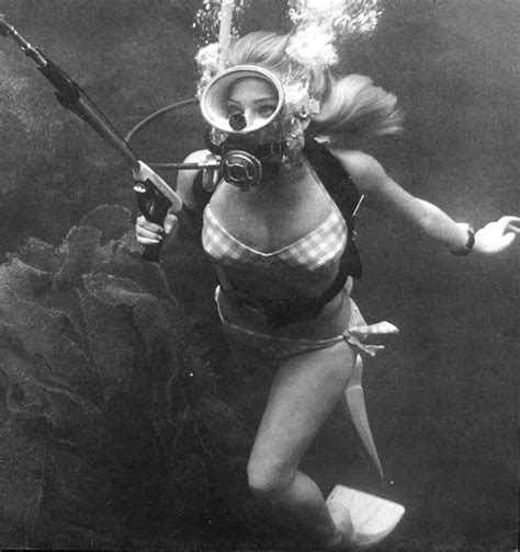 Vintage Scuba Scuba Diving Photography Scuba Girl Spearfishing