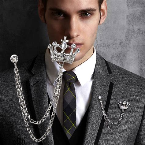 2018 Vintage Crown Men Brooch British Style Suits Shirts Rhinestone