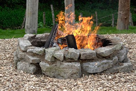 Besides this the dusty or gravel road is constant alarming the safety of human beings.it also can reduce the life of vehicles because of the bumps and uneven path. 8 Tips for a DIY Stone Fire Pit