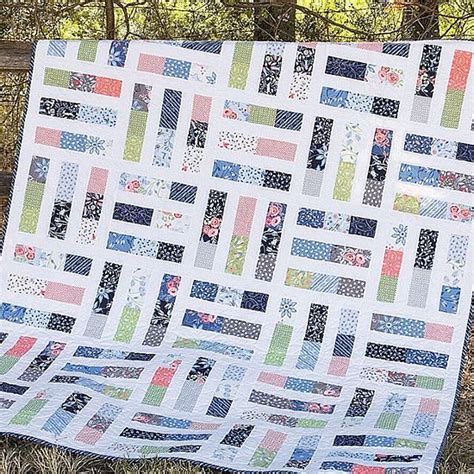 An Easy Quilt From Jelly Roll Strips Quilting Digest