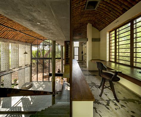 The Wall House At Auroville By Anupama Kundoo Architects