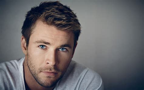 23 Chris Hemsworth Wallpapers High Quality Resolution Download