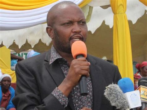 Moses kuria warns journalists against inviting him for interviews without uhuru, raila's approval after spice fm interview was cancelled. Moses Kuria announces 2022 presidential bid - Business ...