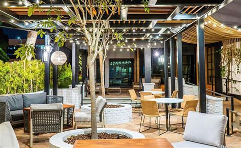 Outdoor Design Spotlight Jerrys Patio Cafe And Bar Infratech Official