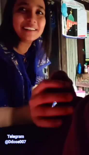 🔥🥰 Extremely Cute Desi Gf Was Hungry So She Decided To Grab A Snicker 🥰🔥 Scrolller