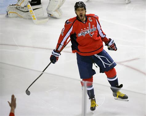 Alex Ovechkin Hits 1000 Point Mark Plus One More As Capitals Beat Penguins The Washington Post