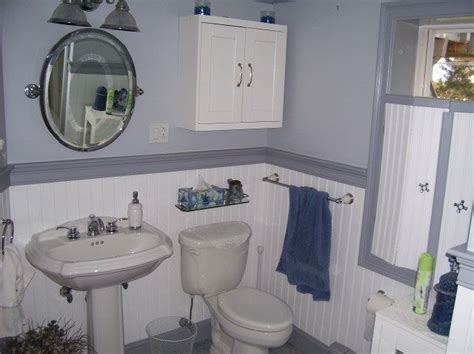 Cape Cod Bathroom Design Ideas | cape cod style | Apartment bathroom