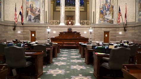 Missouri Senate Concludes First Half Of 2018 Legislative Session Youtube