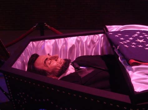 Life Size Abraham Lincoln Laying In Casket Action Figure Creepbay