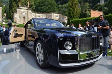 At the time of its may 2017 debut at the yearly concorso d'eleganza villa d'este event it. Rolls Royce debuts most luxurious Sweptail | Newsmobile