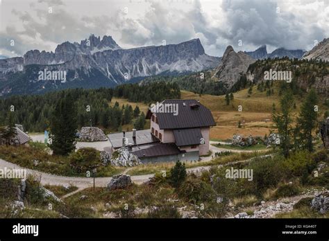 Cinque Torri Hut In Cortina Dampezzo Dolomites Italy Stock Photo Alamy