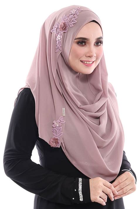 instant hijab slip on mas ayu aida naim instant shawl chiffon 120gm hijab fashion hijab