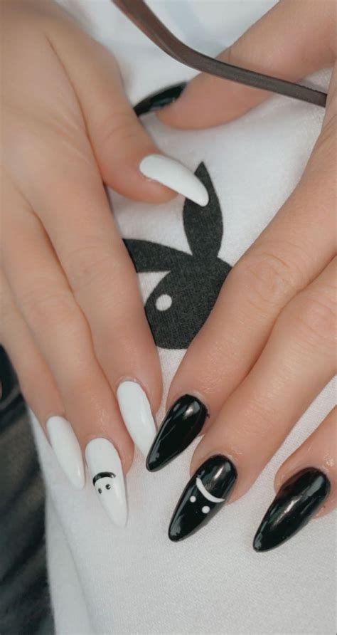 Black And White Smiley Face Nails Tik Tok We Wanted An Easy Way To 1